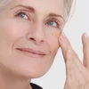 Kép 4/4 - Dr. Hauschka Intenzív regeneráló szemkörnyékápoló szérum (15 ml)