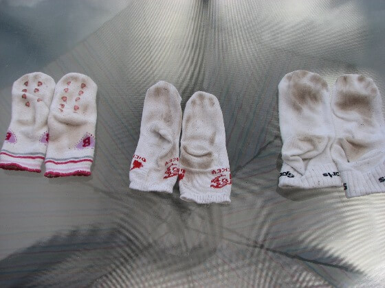 Koszeltávolítás - koszos zoknik Koszeltávolítás - koszos zoknik