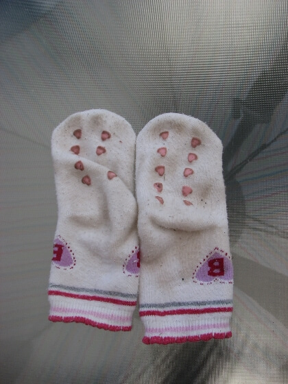 Koszeltávolítás - enyhén koszos zokni Koszeltávolítás - enyhén koszos zokni